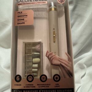 Flawless Salon Nails Manicure & Pedicure Tool